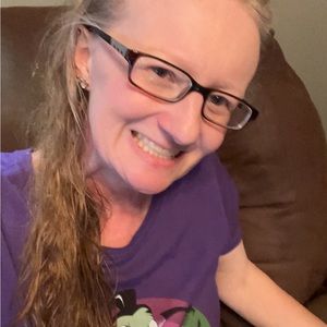 Meet your Posher, Viola